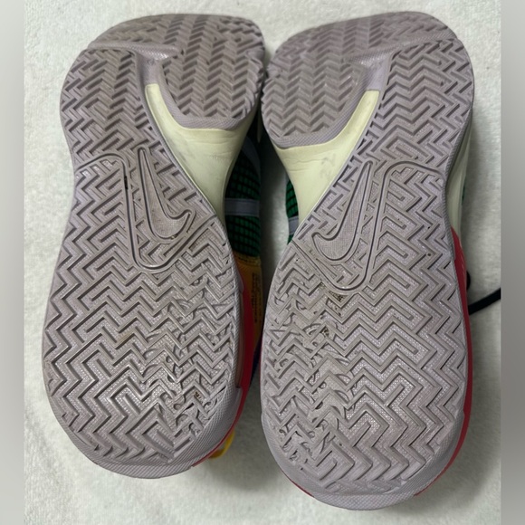 Nike Men's Lebron Witness 7 Basketball Shoes  - Size 9.5 - Picture 8 of 9